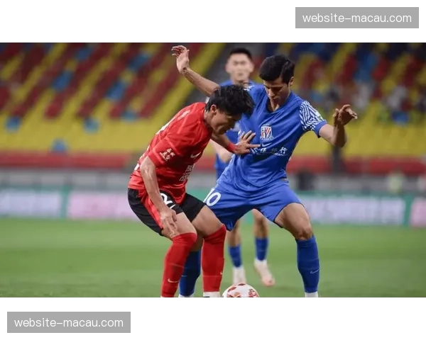 米内罗复出后再遭大腿拉伤 无对抗情况下泪洒工体赛场 米内罗复出后再遭大腿拉伤 无对抗情况下泪洒工体赛场