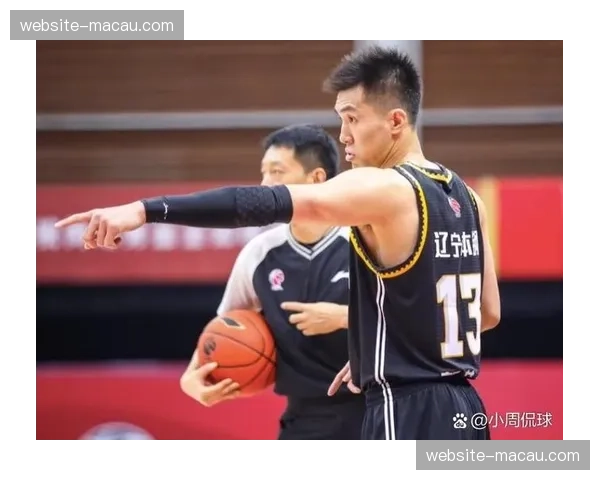 王彤6.5分替补登场 经验丰富但比赛状态有待提升 王彤6.5分替补登场 经验丰富但比赛状态有待提升