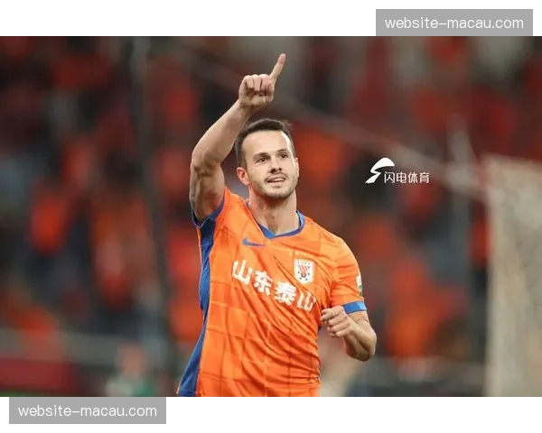 山东泰山客场1比0击败河南队 终结两连败收获宝贵三分